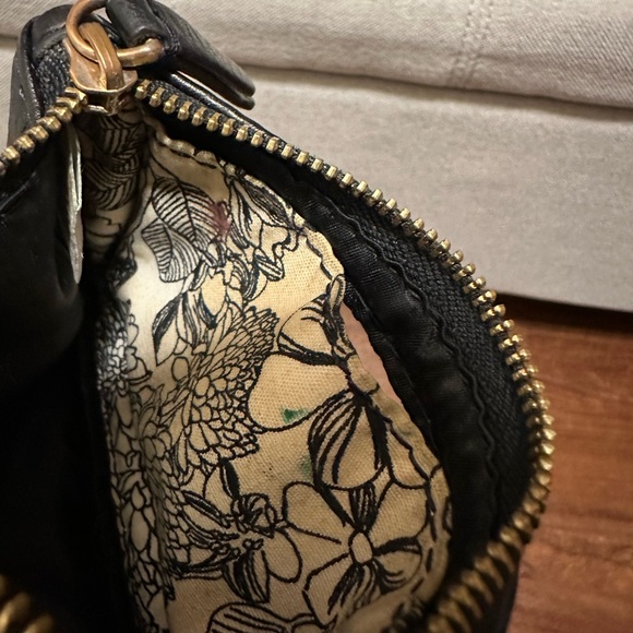 Vera Bradley Leather Coin & ID pouch - Picture 4 of 6